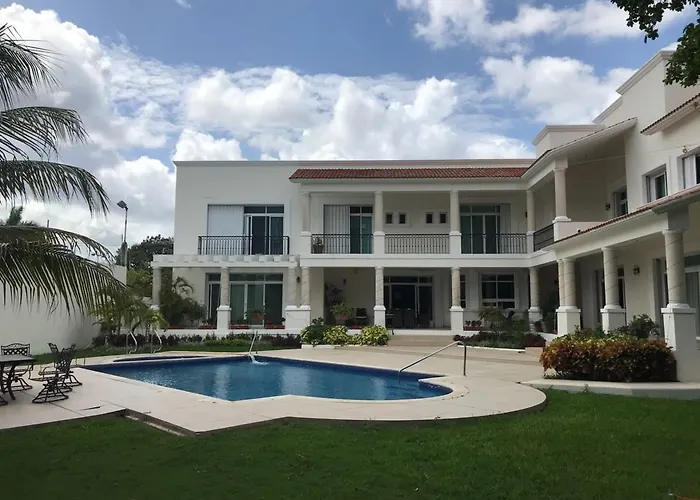 Segovia Cozumel